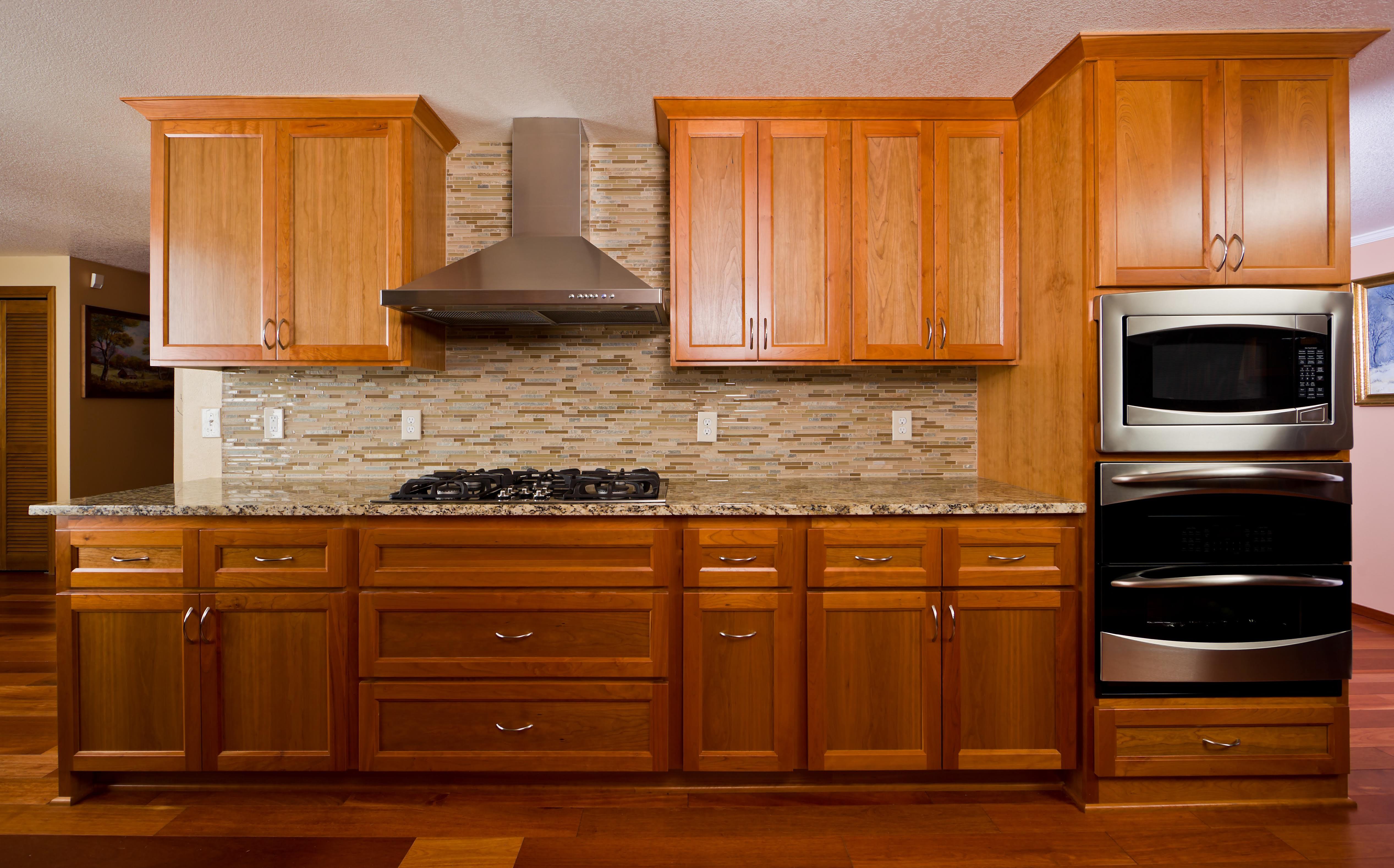 Marquez's Custom Cabinets: Service Image-1 Marquez's Custom Cabinets: Service Image-1